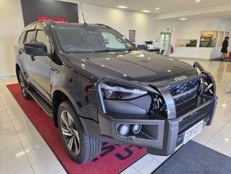 2026 Isuzu MU-X