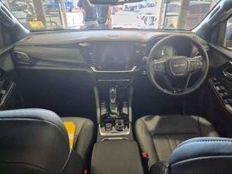 2026 Isuzu MU-X LS-T