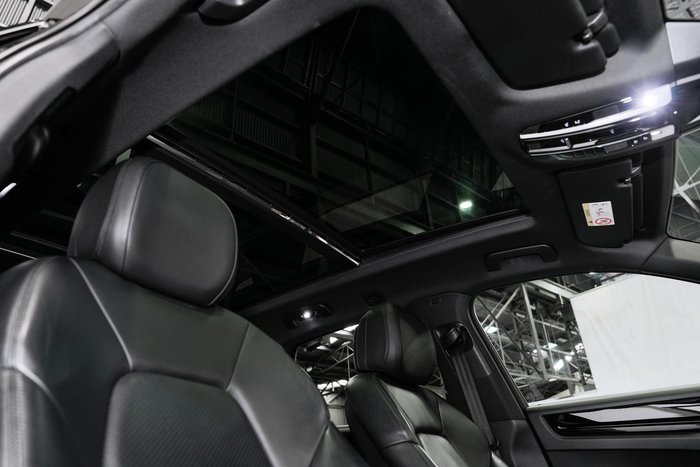 2020 Porsche Cayenne E-Hybrid