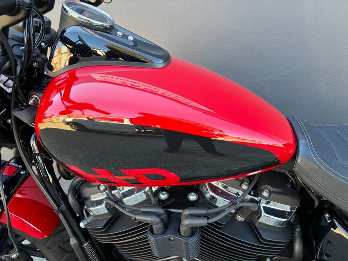 2023 HARLEY-DAVIDSON FLFBS FAT BOY S (114) RED