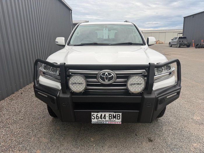 2016 Toyota Landcruiser