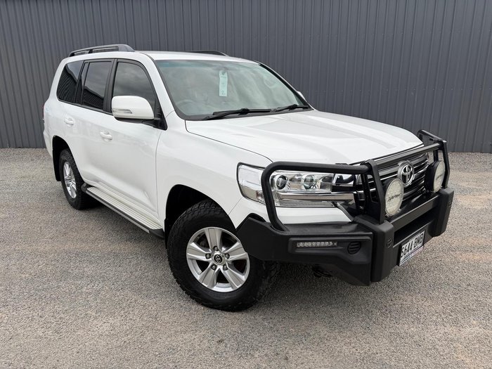 2016 Toyota Landcruiser