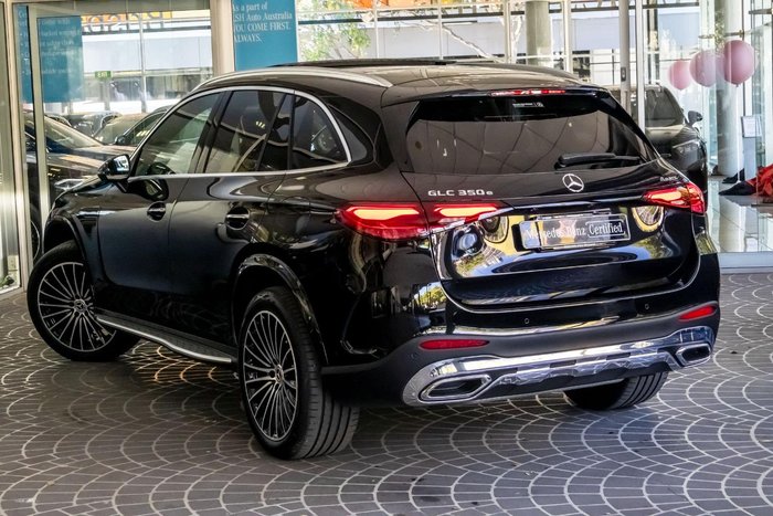 2026 Mercedes-Benz GLC-Class GLC350 e