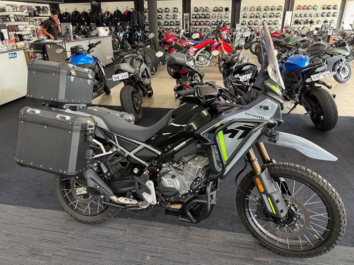 2025 CFMOTO