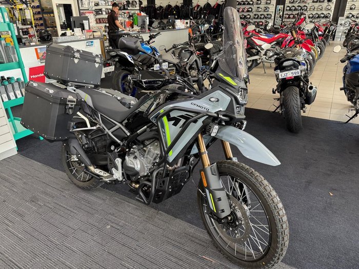 2025 CFMOTO