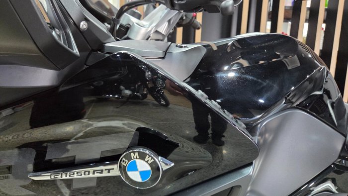 2023 BMW Motorrad R 1250 RT BLACK STORM METALLIC
