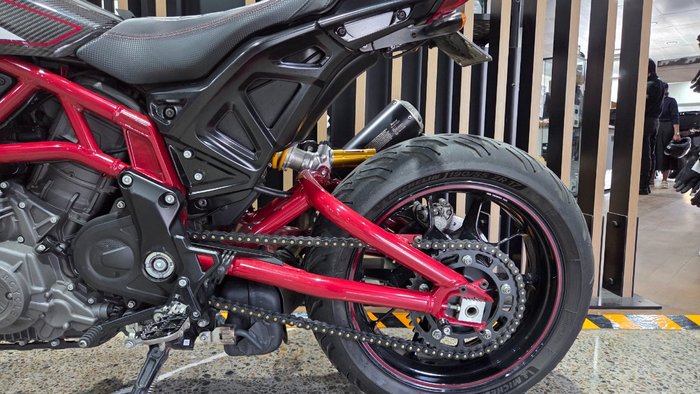 2022 Indian FTR R 1200 CARBON Black