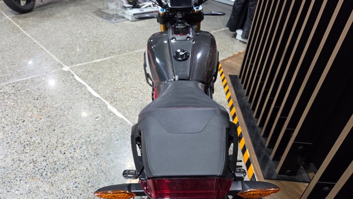 2022 Indian FTR R 1200 CARBON Black