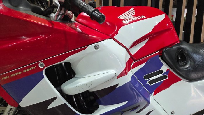 1995 Honda CBR1000F RED/WHITE