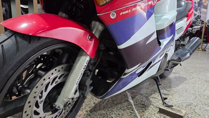 1995 Honda CBR1000F RED/WHITE