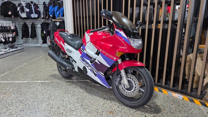 1995 Honda CBR1000F RED/WHITE