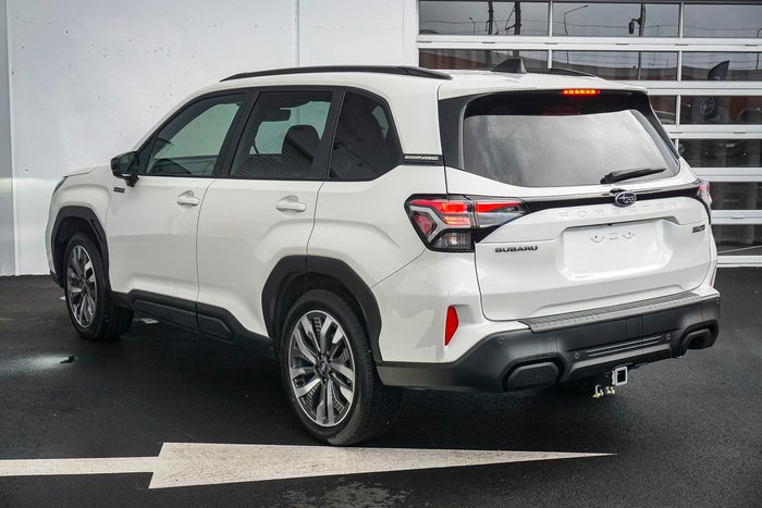 2026 Subaru Forester Hybrid Touring