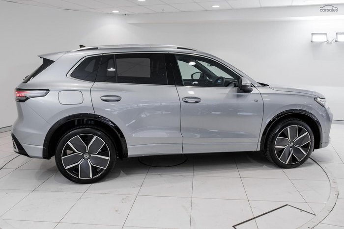 2026 Volkswagen Tiguan 195TSI R-Line