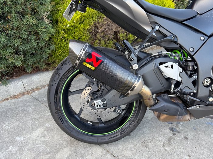 2018 Kawasaki NINJA ZX-10R SE Black