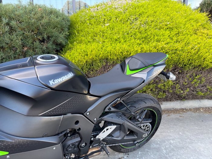 2018 Kawasaki NINJA ZX-10R SE Black