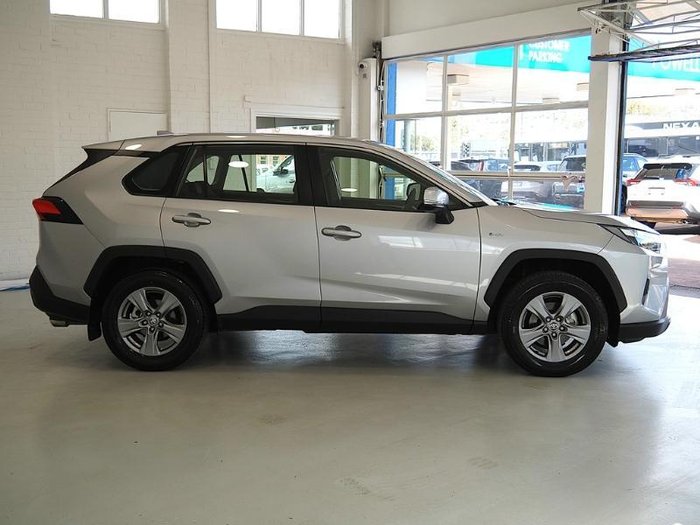 2025 Toyota RAV4 GX