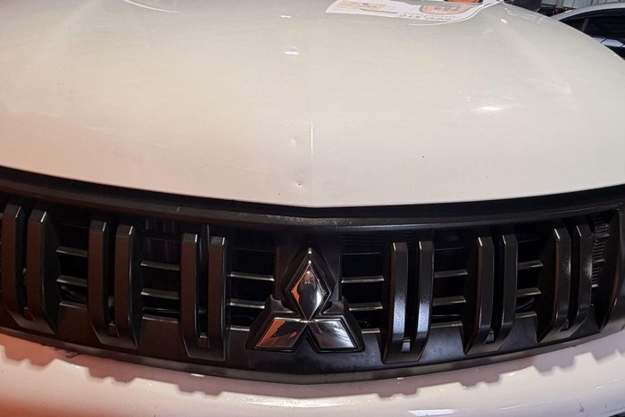 2016 Mitsubishi Triton