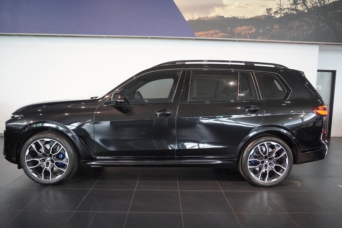 2023 BMW X7 xDrive40d M Sport