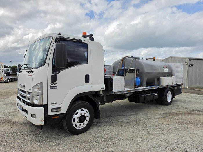 2013 Isuzu F Series