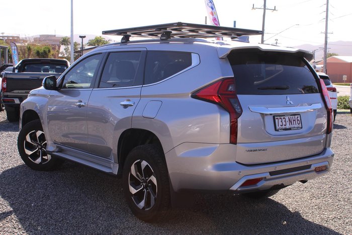 2024 Mitsubishi Pajero Sport GLS