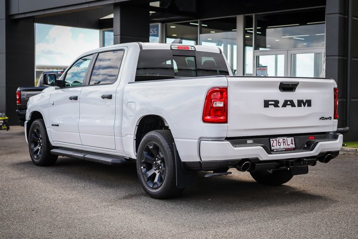 2026 RAM 1500 Express Black Edition Hurricane SO