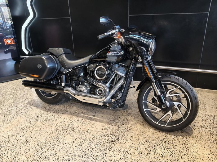 2023 Harley-Davidson Sport Glide 107 (FLSB)