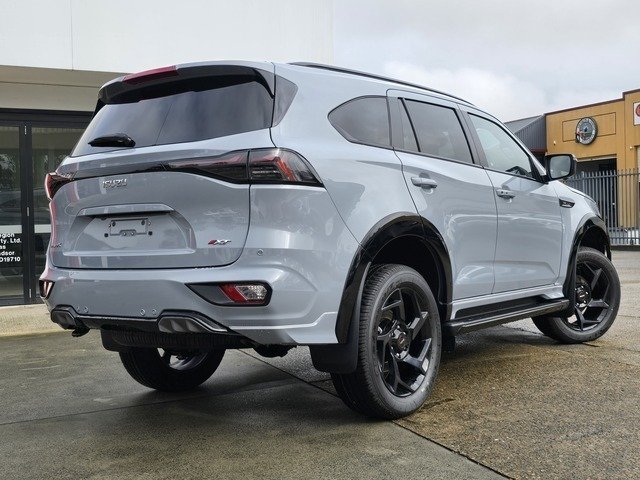 2026 Isuzu MU-X