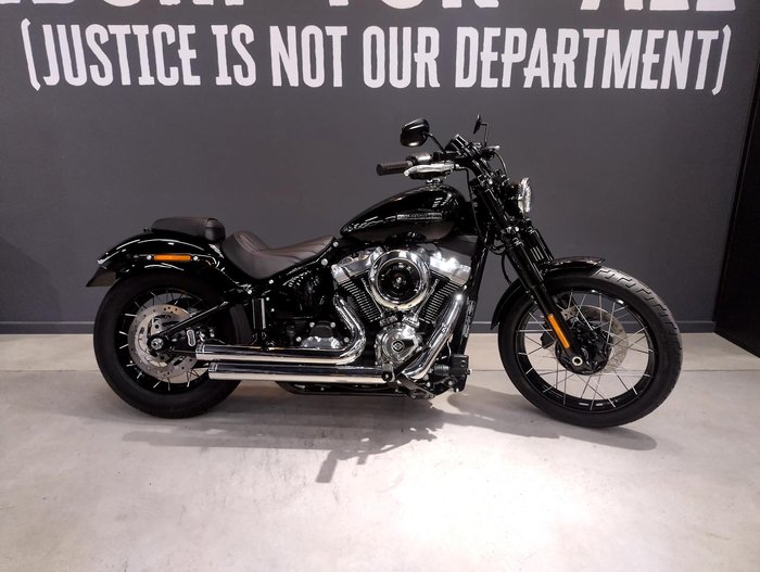 Harley-Davidson Street Bob 117 (FXBB) Softail