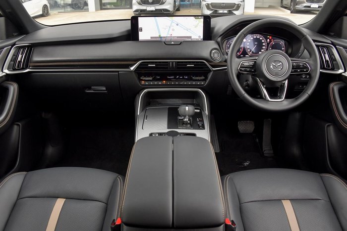 2025 Mazda CX-70 G50e Azami