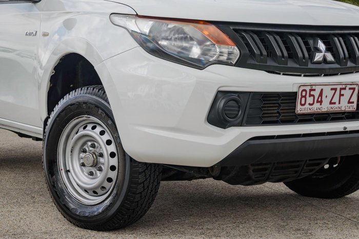 2016 Mitsubishi Triton