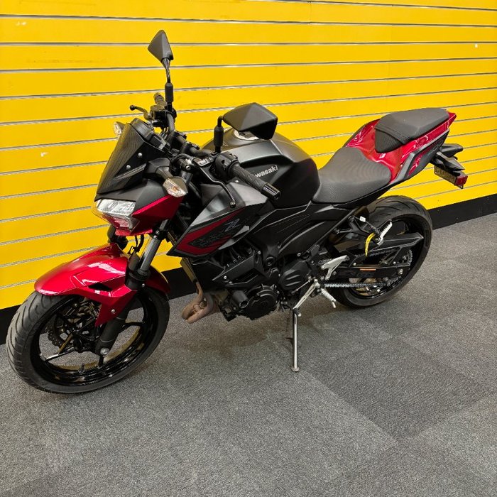 2020 Kawasaki NINJA 400 Red