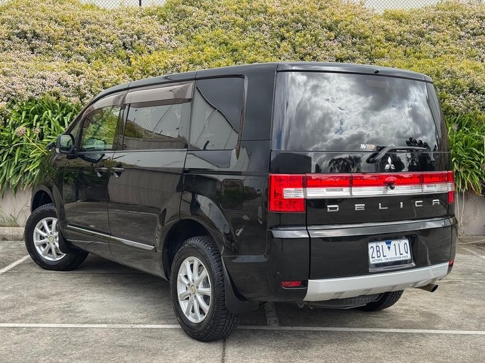 2015 Mitsubishi Delica D:5