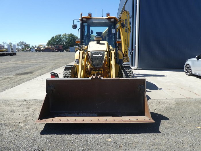 2018 Komatsu WB97R
