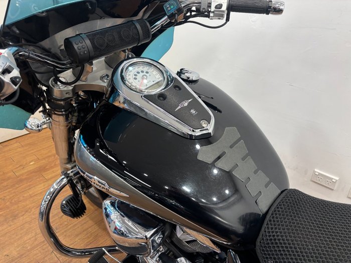 2013 Suzuki VLR 1800T BOULEVARD (C109RT) Beige
