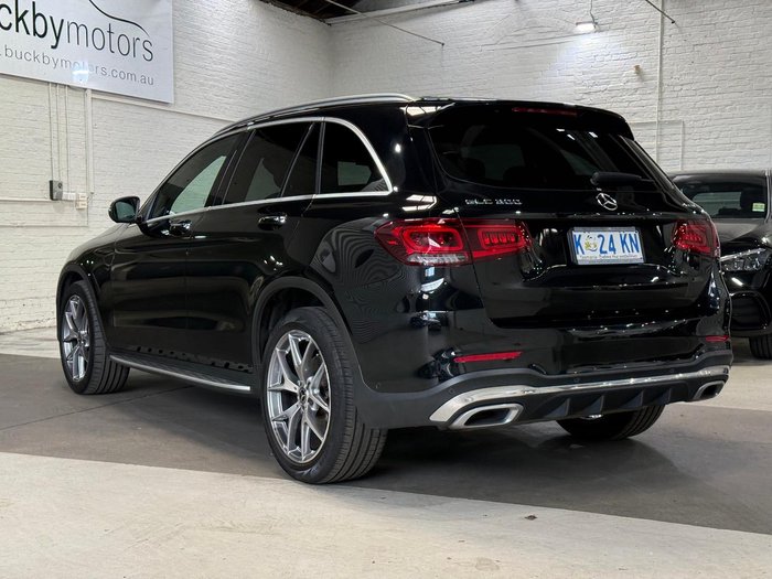 2022 Mercedes-Benz GLC-Class GLC300