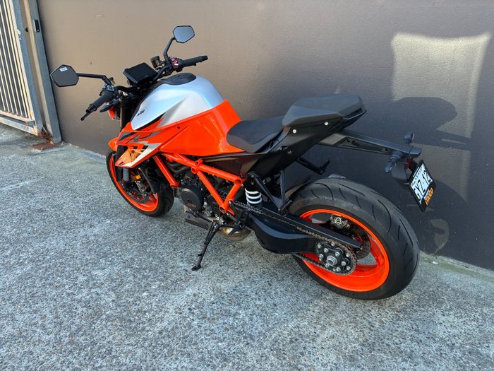 2023 Ktm 1290 SUPER DUKE R ORANGE
