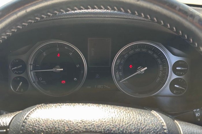 2019 Toyota Landcruiser VX