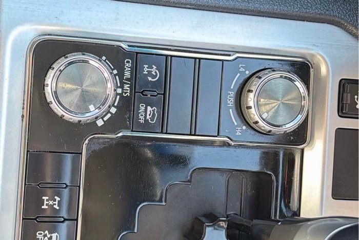2019 Toyota Landcruiser VX