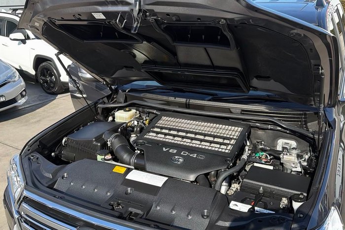 2019 Toyota Landcruiser VX