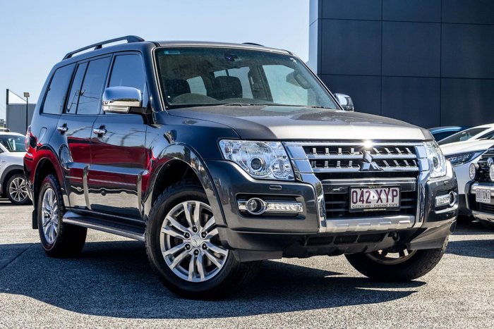 2017 Mitsubishi Pajero