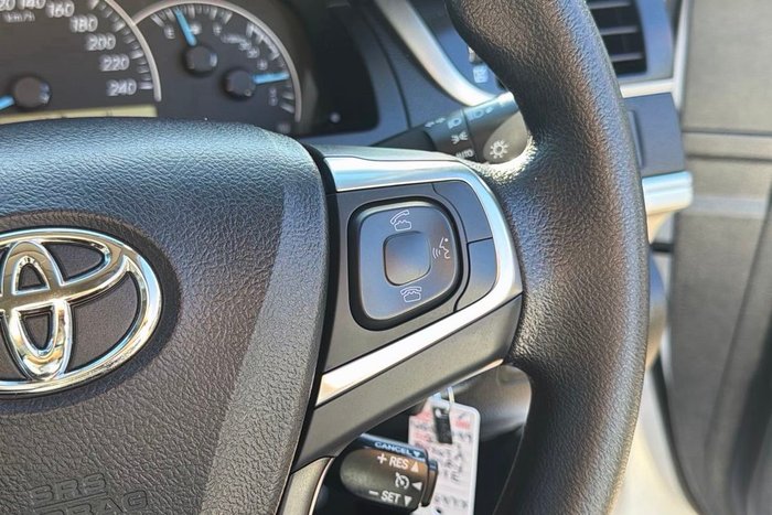 2017 Toyota Camry Altise