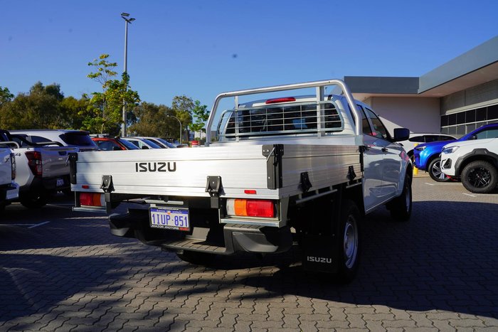2026 Isuzu D-MAX SX
