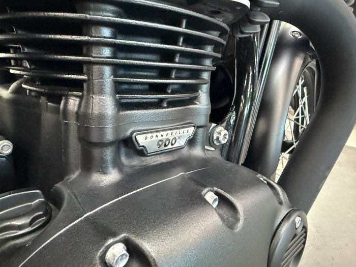 2017 Triumph BONNEVILLE T100 Black