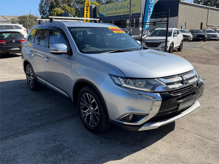 2015 MITSUBISHI OUTLANDER EXCEED (4x4)