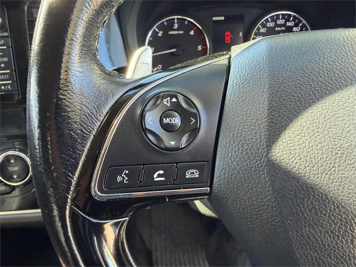 2015 MITSUBISHI OUTLANDER EXCEED (4x4)
