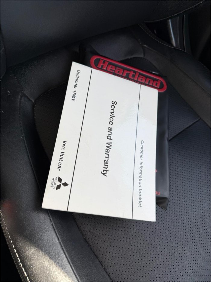 2015 MITSUBISHI OUTLANDER EXCEED (4x4)