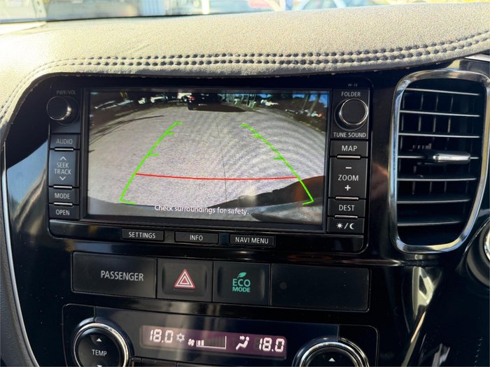 2015 MITSUBISHI OUTLANDER EXCEED (4x4)