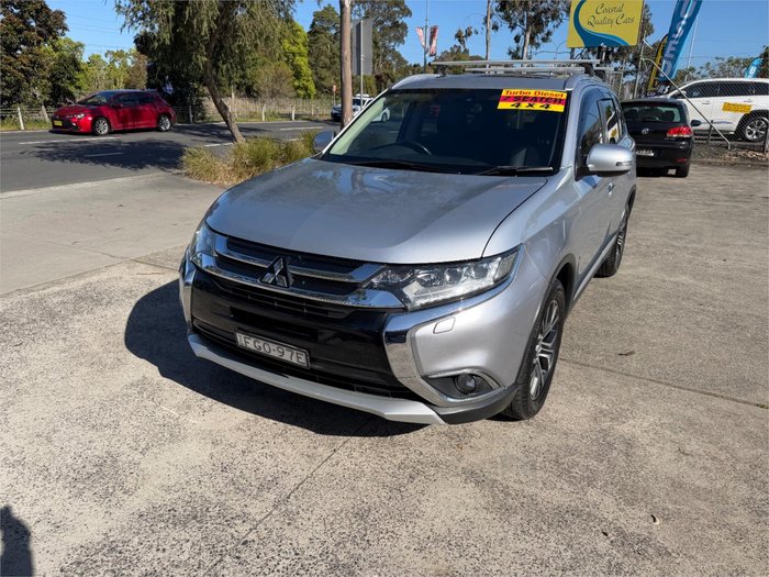 2015 MITSUBISHI OUTLANDER EXCEED (4x4)