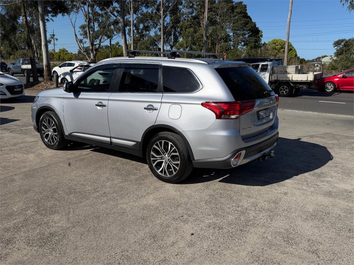 2015 MITSUBISHI OUTLANDER EXCEED (4x4)