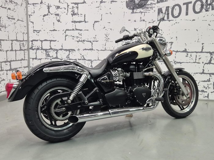 2009 Triumph Speedmaster 865 Speedmaster Black